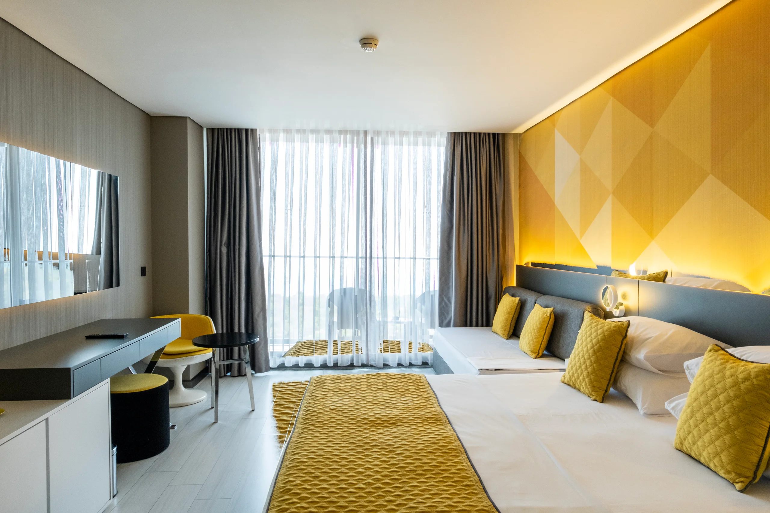 Standard Room with Garden View